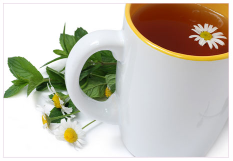 Bitki çayını ilaçla birlikte içmeyin